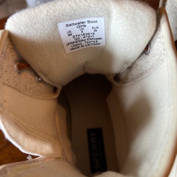 SPERRY Women’s Saltwater Wool Duck Boot - Picture 3 of 5